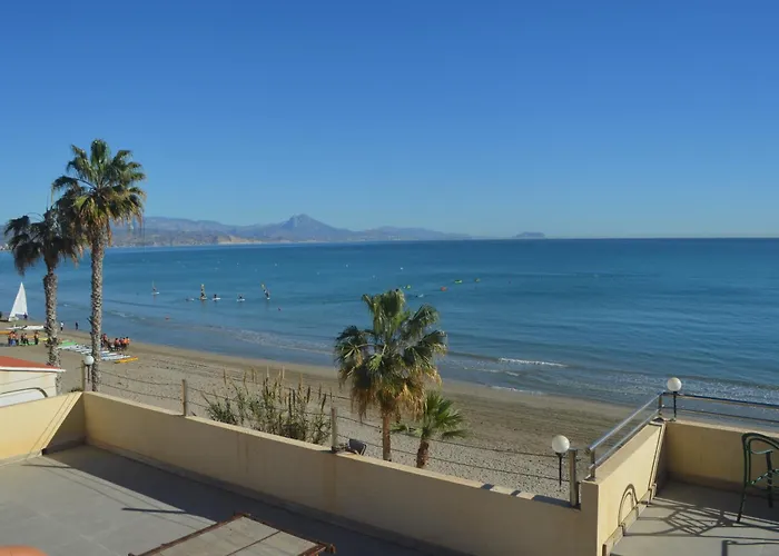 Excepcional Loft A Pie De Playa En Roquetes *