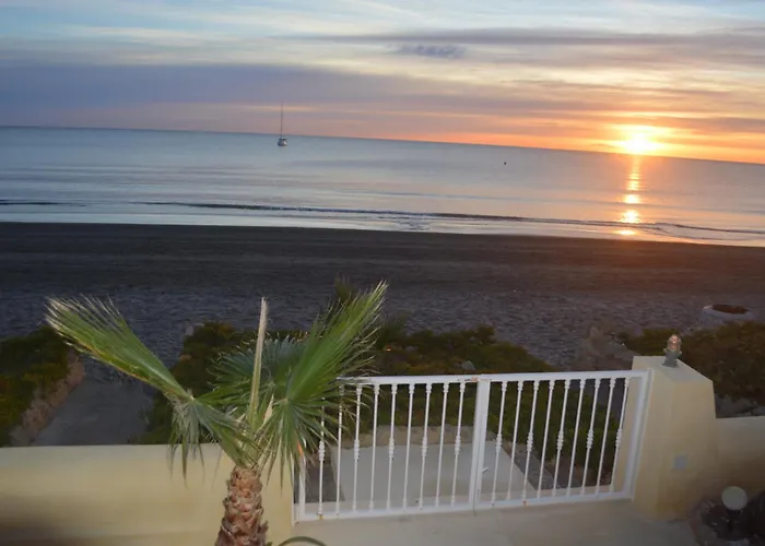 Apartment Excepcional Loft A Pie De Playa En Roquetes *