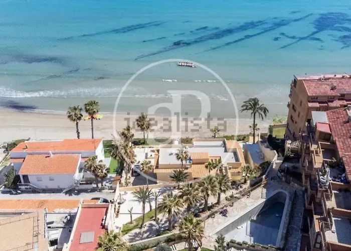 Excepcional Loft A Pie De Playa En Roquetes